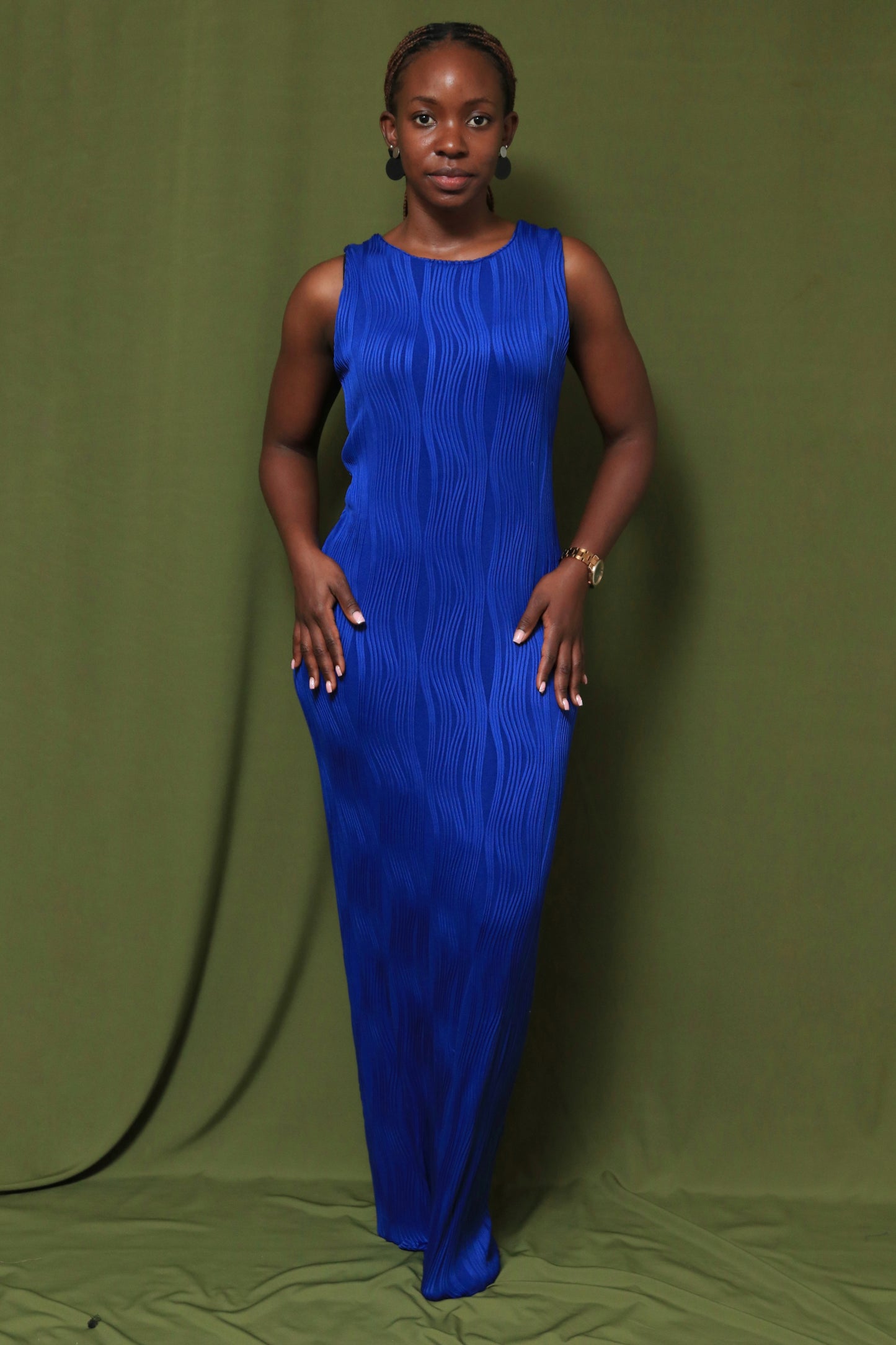 Bluey (Sage in royal blue)